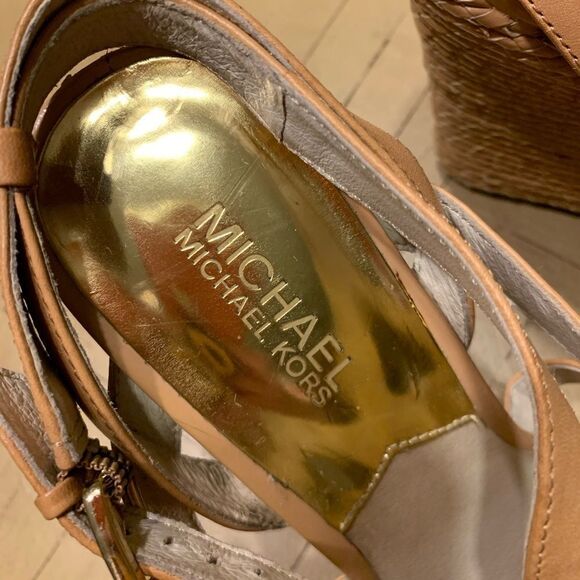 MICHAEL Kors Tan Strappy Wedge Sandals Size 9 - Picture 11 of 12